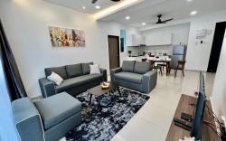 Middle Town Breezy Stay {Novo8} 4pax-Wifi
