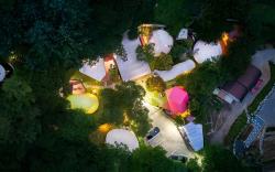 Glampers