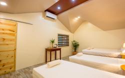 Alona Beachside Inn