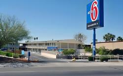 Motel 6-Youngtown, AZ - Phoenix - Sun City