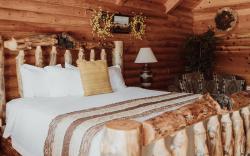 Bryce Canyon Log Cabins