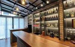 LOW SEASON PROMOTION! 4B12B Bar 5 min City Center