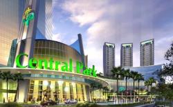 Central Park Mall - Madison Apartment