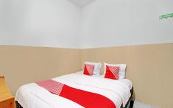 OYO 92933 Marvel House Syariah