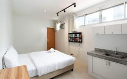 Clean & Affordable | Studio Makati J301