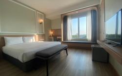 Mayflower Grande Suite Hotel