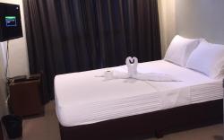 Spacious Studio Apartment B206