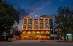 FabHotel Crystal Inn II - Paldi Char Rasta