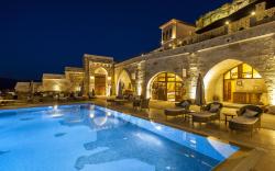 Kayakapi Premium Caves - Cappadocia Hotel