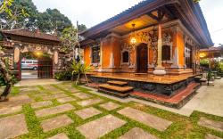 Alam Desa Homestay by AGATA