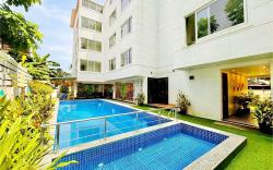 HUE GUH The Porto Candolim