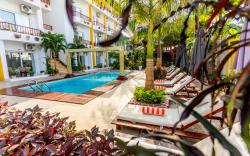 Canary Golden Hotel