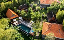 Ubuntu Eco Yoga Retreat Center 