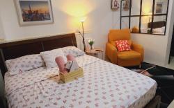 Studio Condo in Mandaluyong Pioneer Woodlands