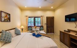 Kanya Boutique Karon