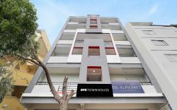 Townhouse De Alphabet Hotel Kukatpally Nexus Mall