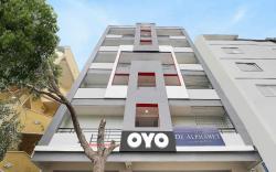 Super Townhouse De Alphabet Hotel Kukatpally Nexus Mall
