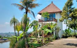Villa Kebun Jeruk Syariah Malang