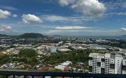 Meritus 4BR condo with superb seaview(38-12)