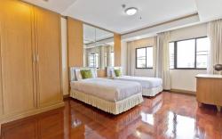 Nice and cozy 2 Bedroom in Thong Lo