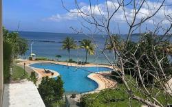 Modern Chic Beachfront Unit at Canyon Cove Nasugbu