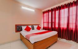 Super OYO 815830 HOTEL RAAS INN