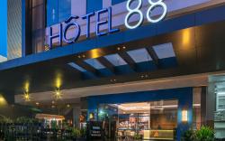 Hotel 88 Embong Malang Tunjungan By WH