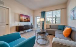 Prime Location-Spacious Condo for 8 Guests