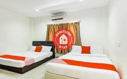 OYO 304 Zero Hour Hotel