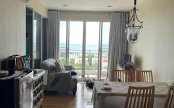Peaceful Beach Condo for Family Boat House Hua Hin
