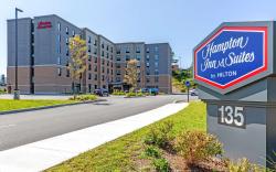 Hampton Inn & Suites Boston/Waltham