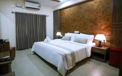 Hotel Shams Inn