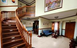 Leynes Taal lake Resort and Hostel