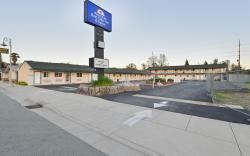Americas Best Value Inn & Suites - Redding, CA