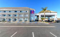 Studio 6  Suites Perris, CA