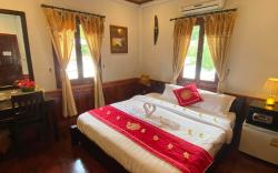 Golden Lotus Boutique Hotel