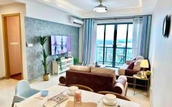 R&F Seaview Delight @ Level 33 - 2BR 8-12Pax