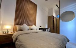 Studio 50m Shopping Mall Subway RooftopPool SH