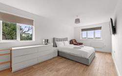 RIVER WALK HOUSE PET/CHILD FRIENDLY