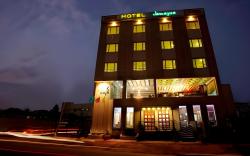 The Hotel Jamayca