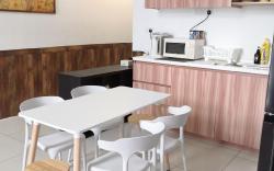 Pirate Tavern 6-7 Pax, 5mins to 1U, Kidzania, IKEA