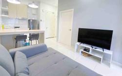 Enjoyable 1BR Suite@ Arte Mont Kiara