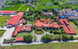 Dreamland Gold Resort & Hotel