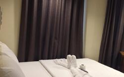 Spacious Studio Apartment B303