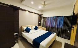 Hotel Sandalwood Inn - Rooms and Spa