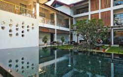 Eighth Bastion - CGH Earth