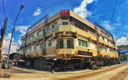 Cindy Kelly Hotel