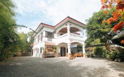 RedDoorz @ Casa Rafaelle Transient Ilocos Sur