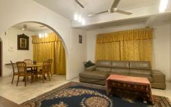 Dhia Azmira Homestay
