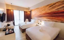 Maxx Hotel Makati